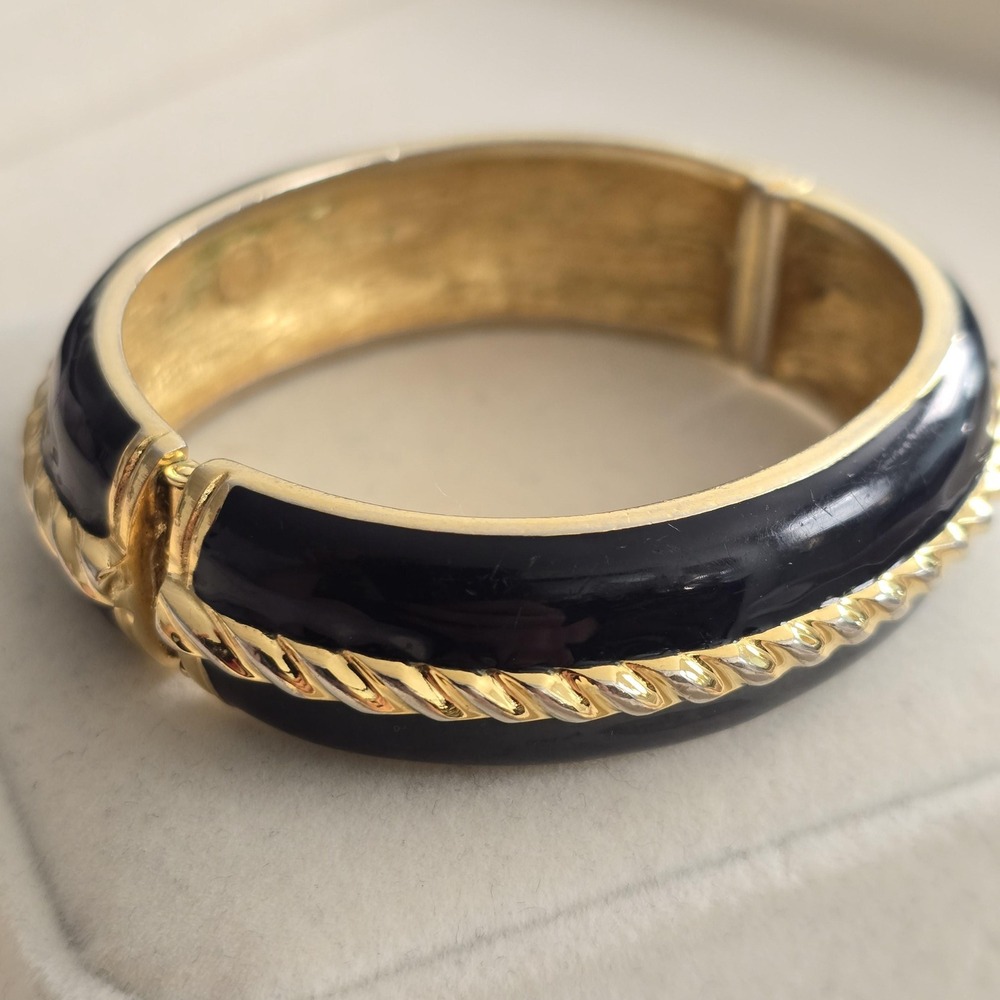 Vintage Saint John Navy Blue & Gold Enamel Bangle w/Rope‎ Detail Signed Bracelet - Picture 10 of 11